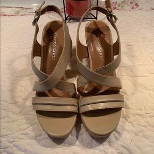 Franco Sarto Maestro Platform wedge